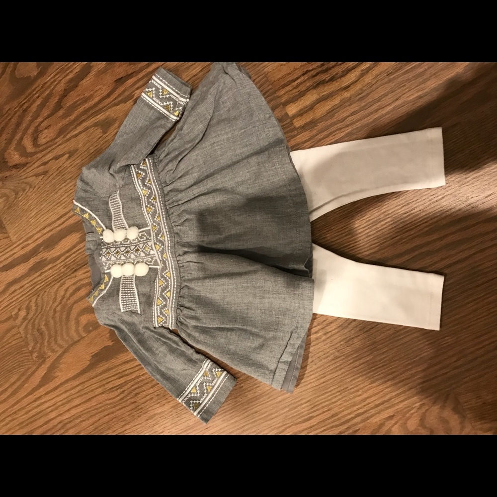 Tahari baby outfit